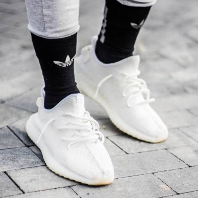 adidas yeezy boost 350 triple white
