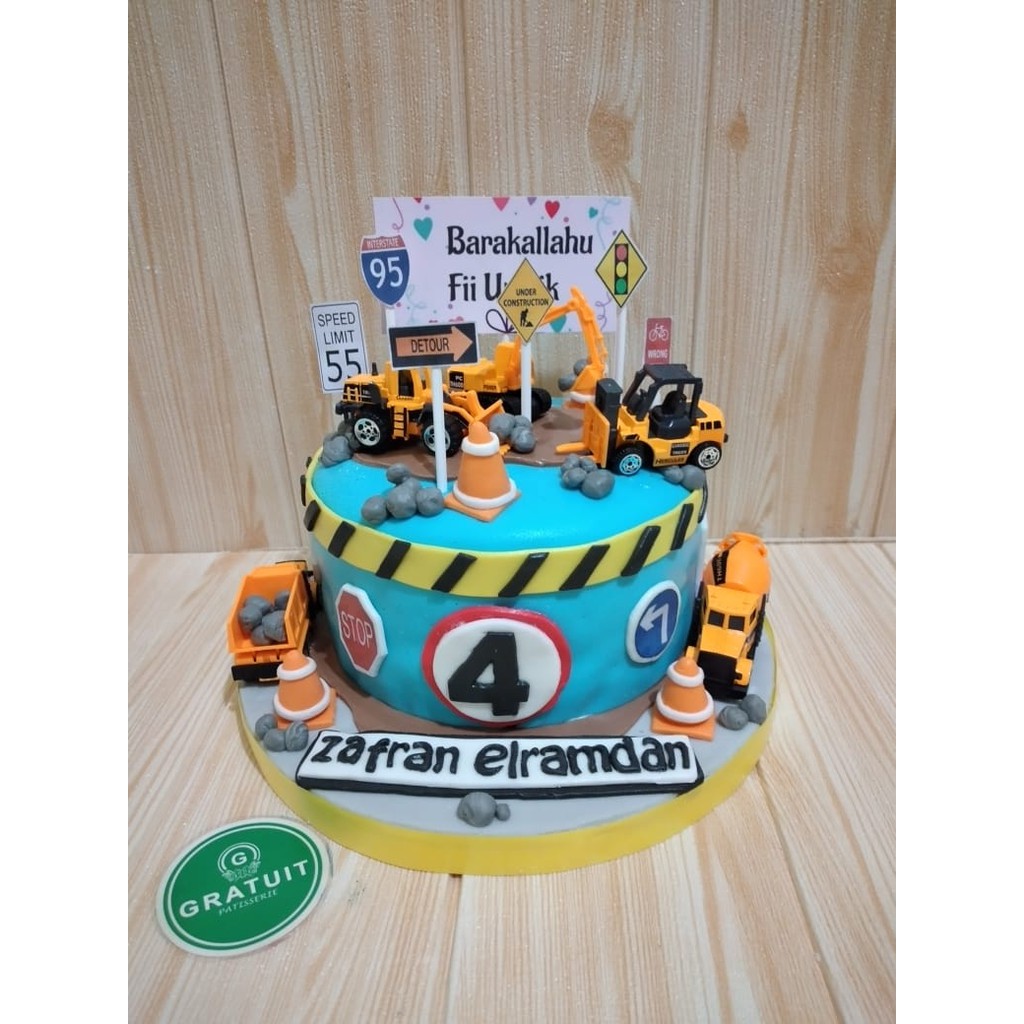

kue ulang tahun exavtor 15cm