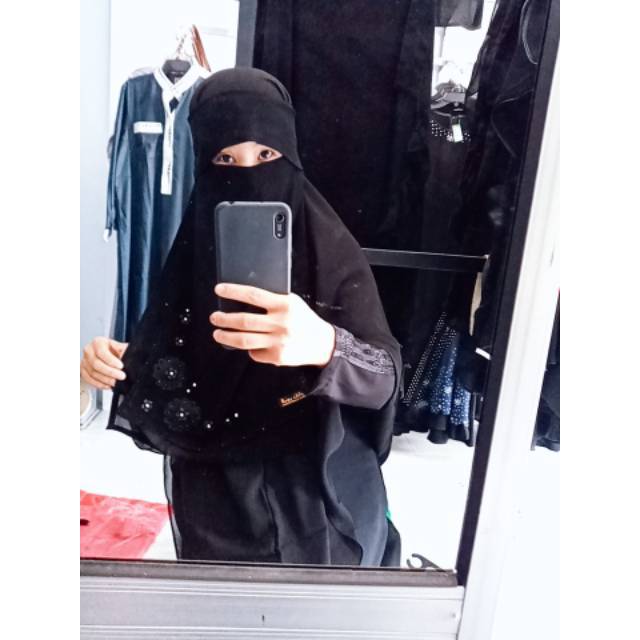 Poni berlin/New nikob poni poni sifon silky arab variasi Muston bunga berlin new