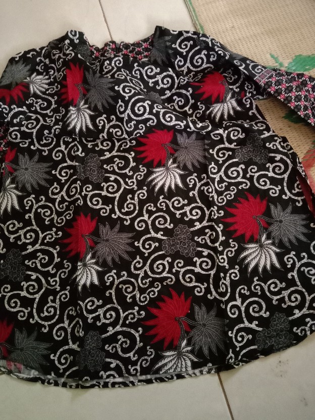 Maura Couple - Sania Ruffle Batik Couple Ori Ndoro Jowi Garansi Termurah Shopee -  Batik Modern Solo
