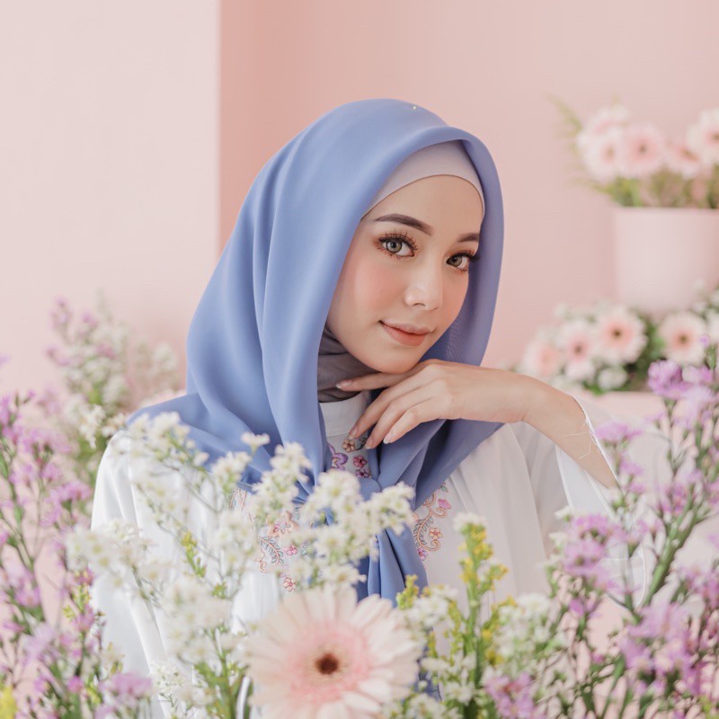 Bella Square | DENIM