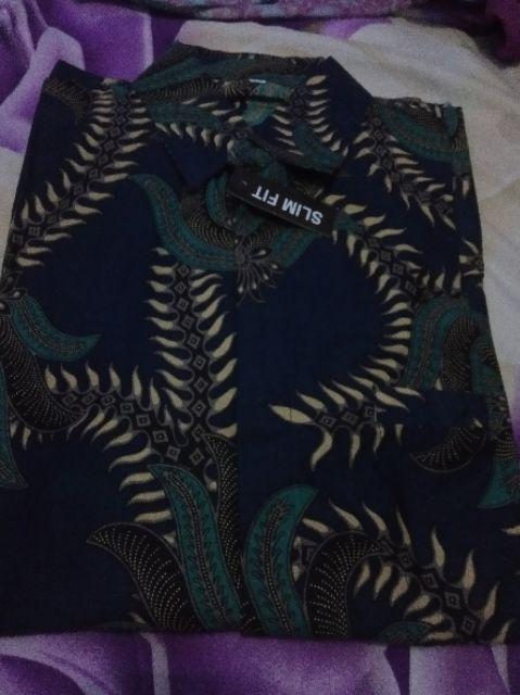 Kemeja Batik Pria Lengan Panjang • Kobis Navy • Baju Batik Pria • Atasan Batik Pria
