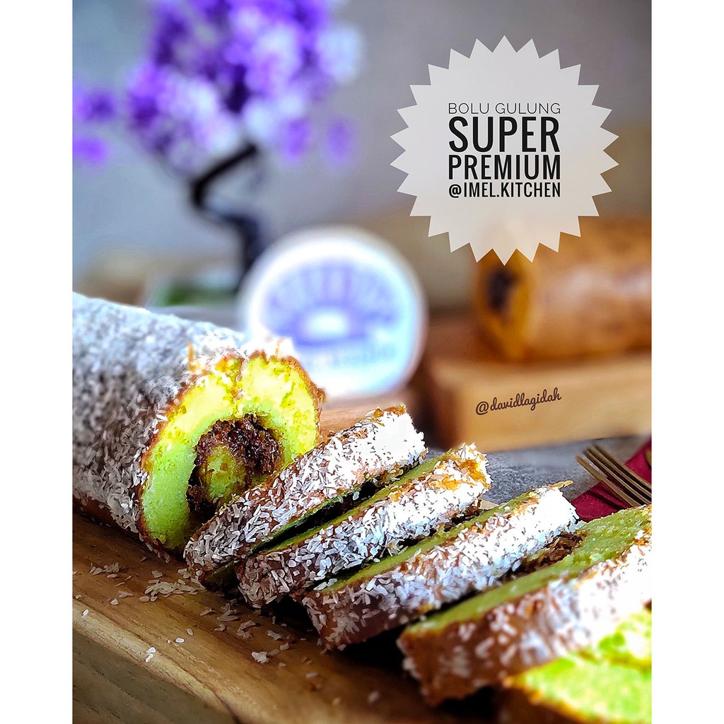 

Bolu Gulung Klepon Super Premium Imel Kitchen super empuk dan fluffy