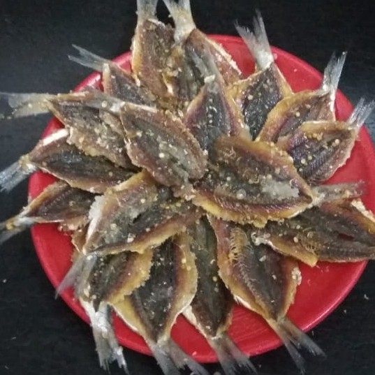 

Ikan asin dendeng japu per250 gram