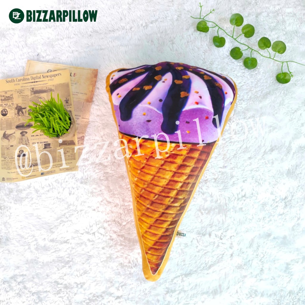 Bizzarpillow Bantal Sofa Es Krim Cone size M BZ139