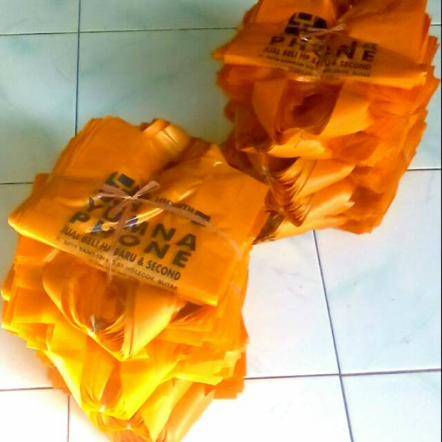 

PAKET TAS PLASTIK SHOP BAG 20 x 30 + SABLON