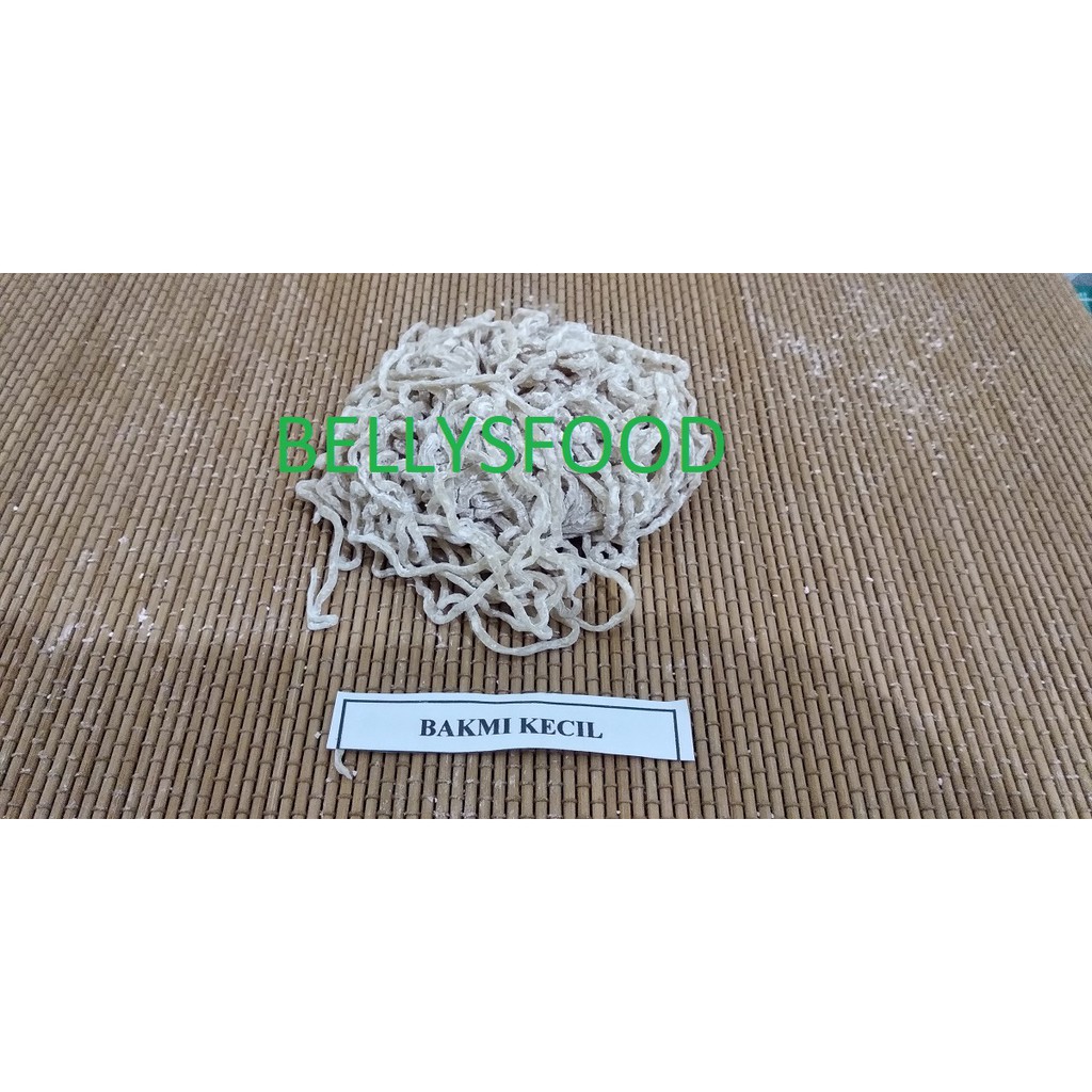

BAKMI MENTAH KECIL MIE MENTAH KERITING EKONOMI PER KG TANPA PENGAWET