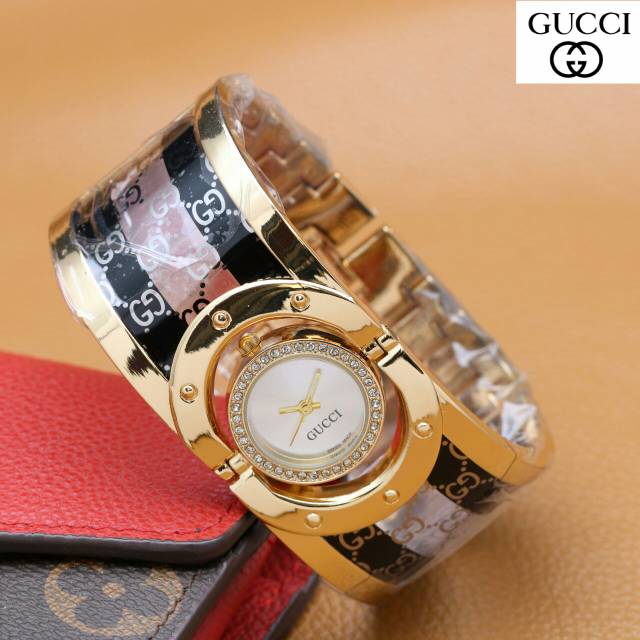 Jam wanita Gucci