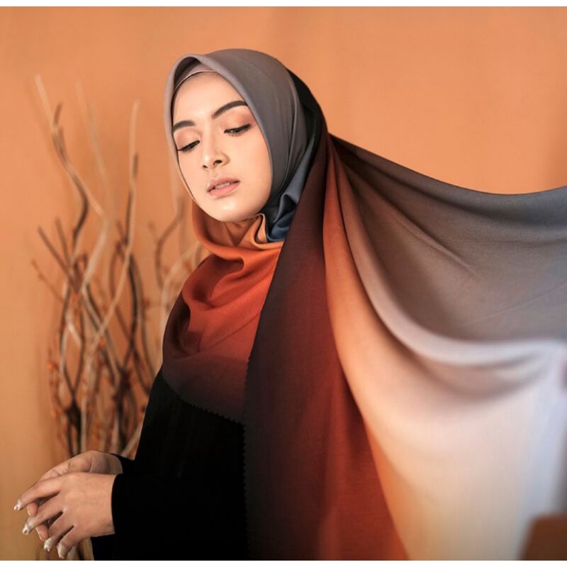 VOAL HIJAB SEGIEMPAT / GALAXY SERIES LASERCUTING BY ZANEVA HIJAB