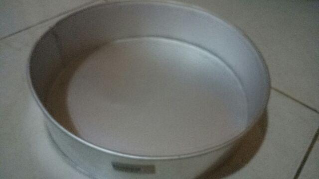 Loyang Kue Cake Bolu Bulat Besar 1 Set Isi 2pcs Tinggi 6 Cm