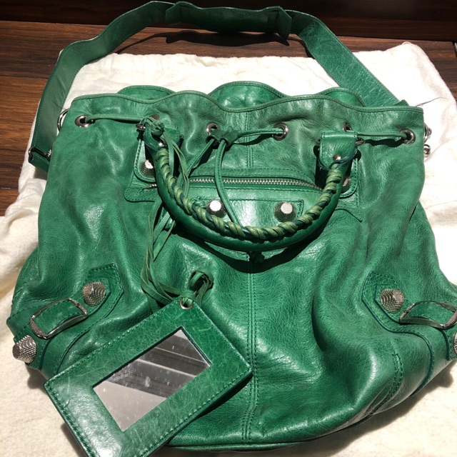 Preloved Balenciaga pompon GSH (giant silver hardware)