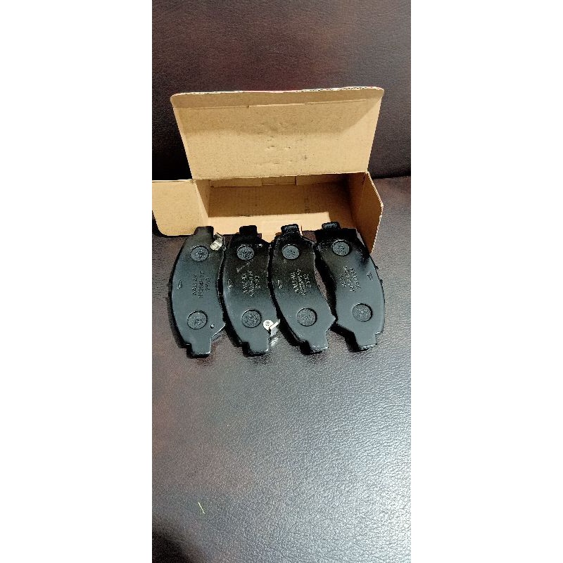 kampas rem depan/ brake pad futura new carry new