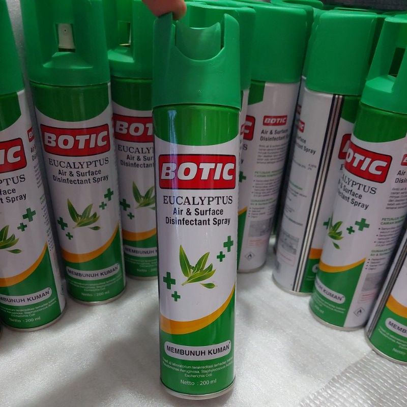 botic eucalyptus air &amp; surface disinfectant spray 200ml