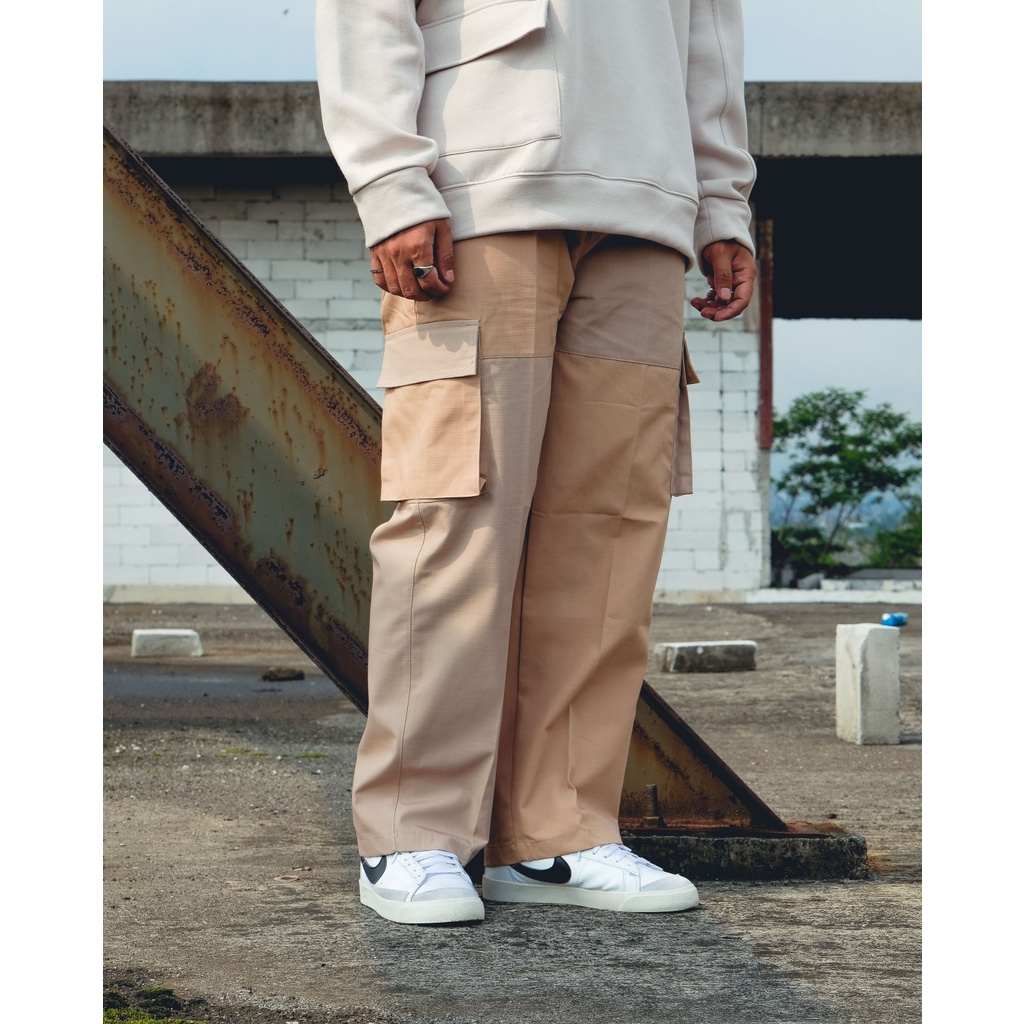 JAVAJONES Cargopants + Belt Bumi | Khakis Cream