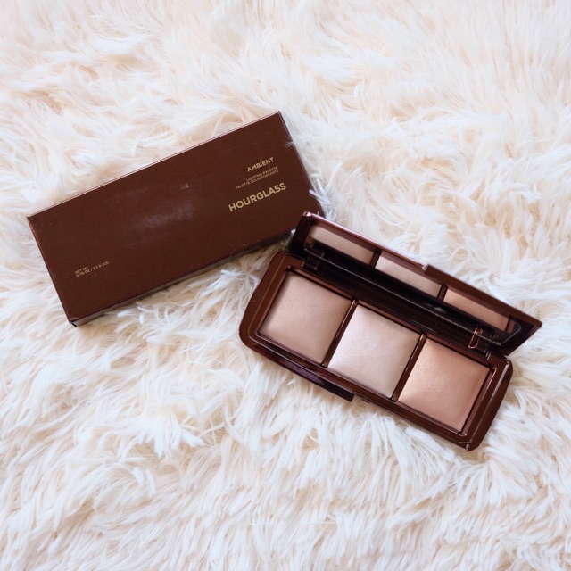 HOURGLASS AMBIENT LIGHTING PALETTE