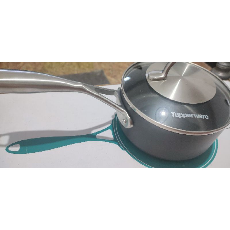 Sauce Pan Tupperware Chef Black Series