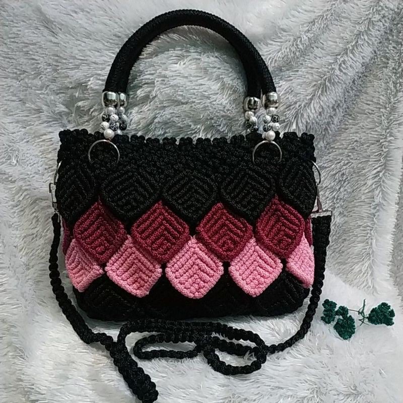 TAS RAJUT TALIKUR / TAS TALIKUR DAUN / TAS RAJUT / TAS RAJUT MURAH / TAS WANITA / TAS SELEMPANG/TAS 