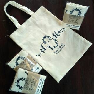 Totebag Custom 20 x 25 cm Bahan Blacu - Tote bag Custom Free Desain - Tas Tote Souvenir