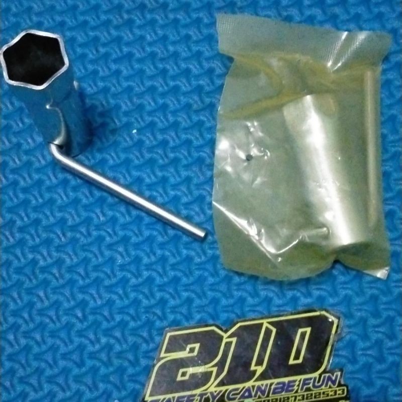 kunci busi motor 2 tak