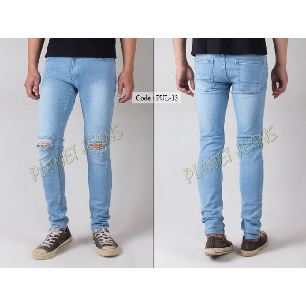 Celana Jeans Robek Lutut Pria Skinny Pensil Denim Sobek Di Dengkul Warna Biru Muda Blue Wash Cowok