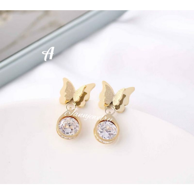 Anting titanium asli kupu round diamond