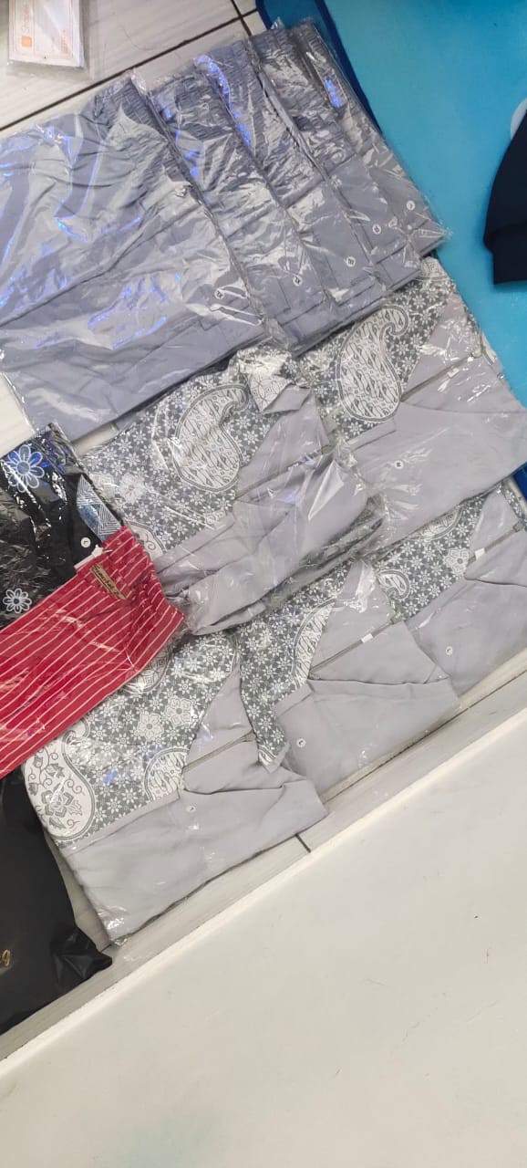 Atasan Batik Dolby Dolbi Dobby Doby Tenun Sutra Tulis Halus Katun Atbm Baron ,sarombit Atasan