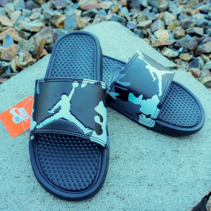 Sandal Nike / Sandal Slop Nike / Sandal Pria / Sandal Murah / Sandal Karet / Sandal Slip Murah