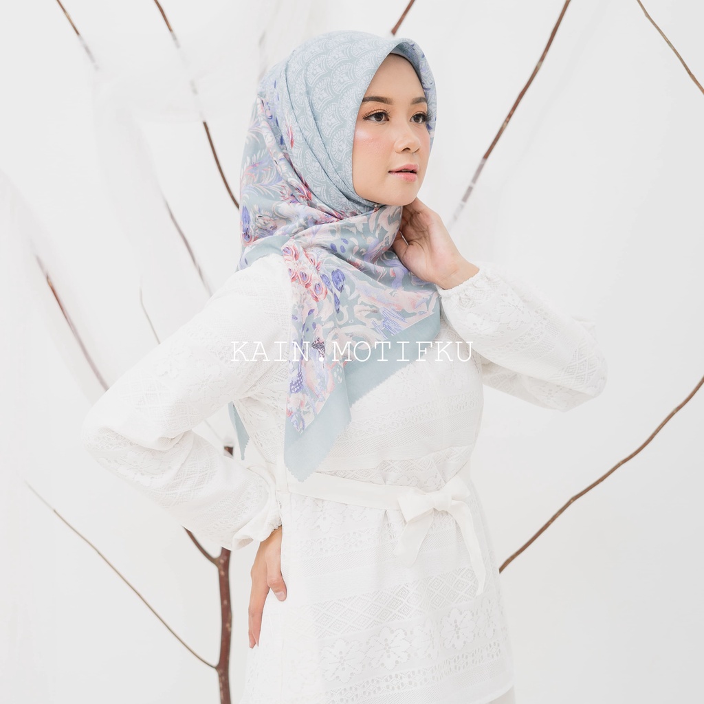 JILBAB MOTIF HIJAB SEGIEMPAT VOAL MOTIF PREMIUM JILBAB PRINT LASERCUT KERUDUNG SEGIEMPAT MOTIF MURAH-Puspa
