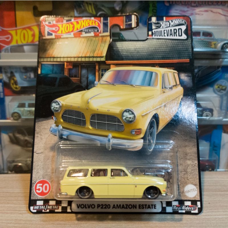 HOT WHEELS VOLVO P220 AMAZON ESTATE - BOULEVARD - PREMIUM