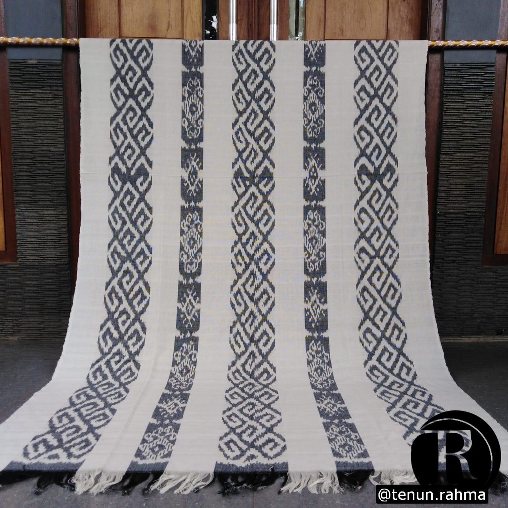Kain Tenun Blanket / Kain Tenun Blanket Lombok