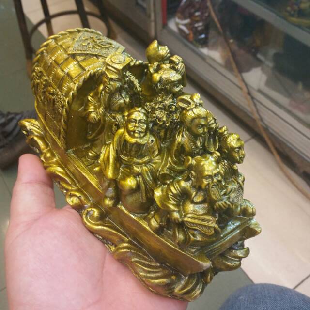 Patung Rupang 8 Dewa Perahu