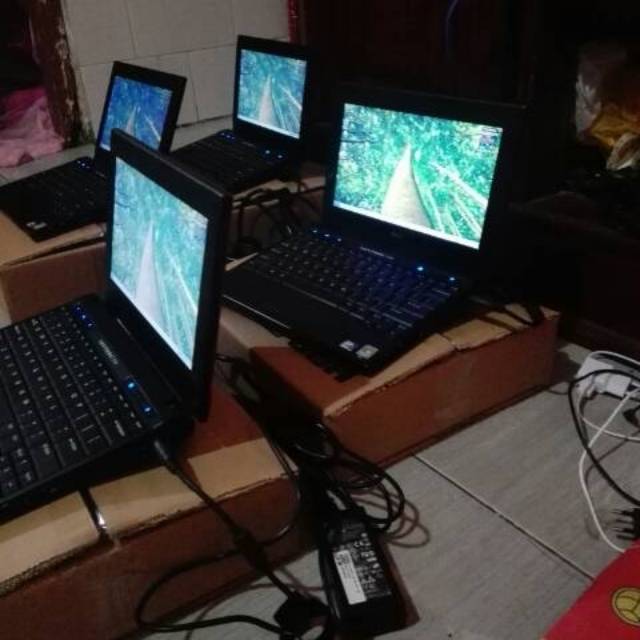 notebook Dell 2120 murah bagus dell.intel intel
