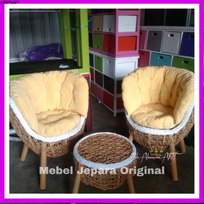Kursi Teras Tamu Bahan Rotan Sintetis Anti Karat
