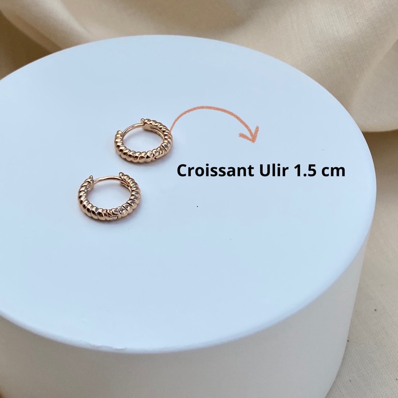 Anting Rose Gold Rhodium Anti Karat Croissant - Croissant Hoop