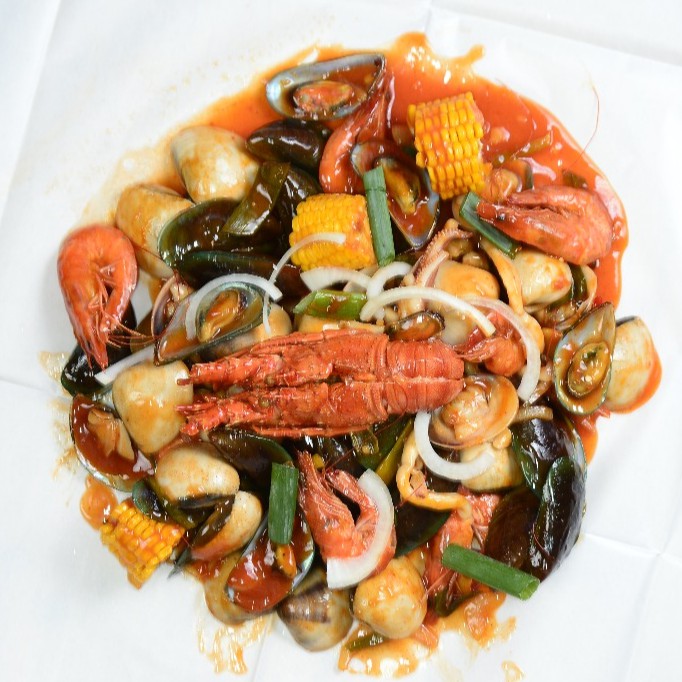 

Djajan Seafood | Djajan Sendiri + FREE 1 PORSI UDANG