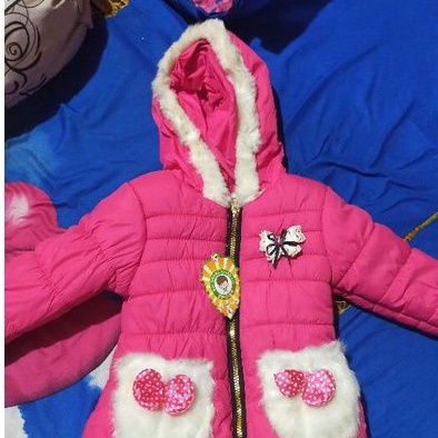 Jaket bulu anak perempuan