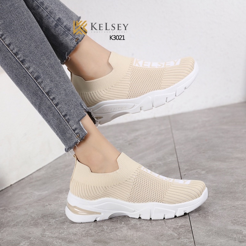 (GRATIS ALAS KAKI) Nicole Sepatu Sneakers Air Boots Wanita 4,5cm  Kelsey / Sepatu Flyknit Wanita K3021