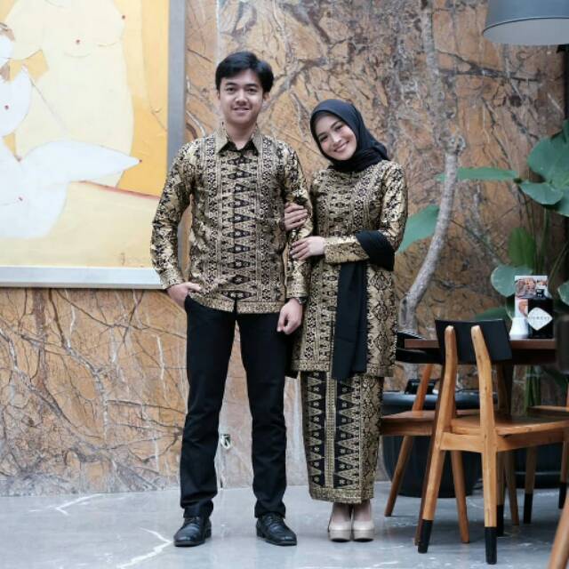 SET COUPLE BATIK SONGKET PRADA SARUNG HITAM (KEMEJA, ROK SPAN, DAN ATASAN SONGKET FREE SLENDANG)