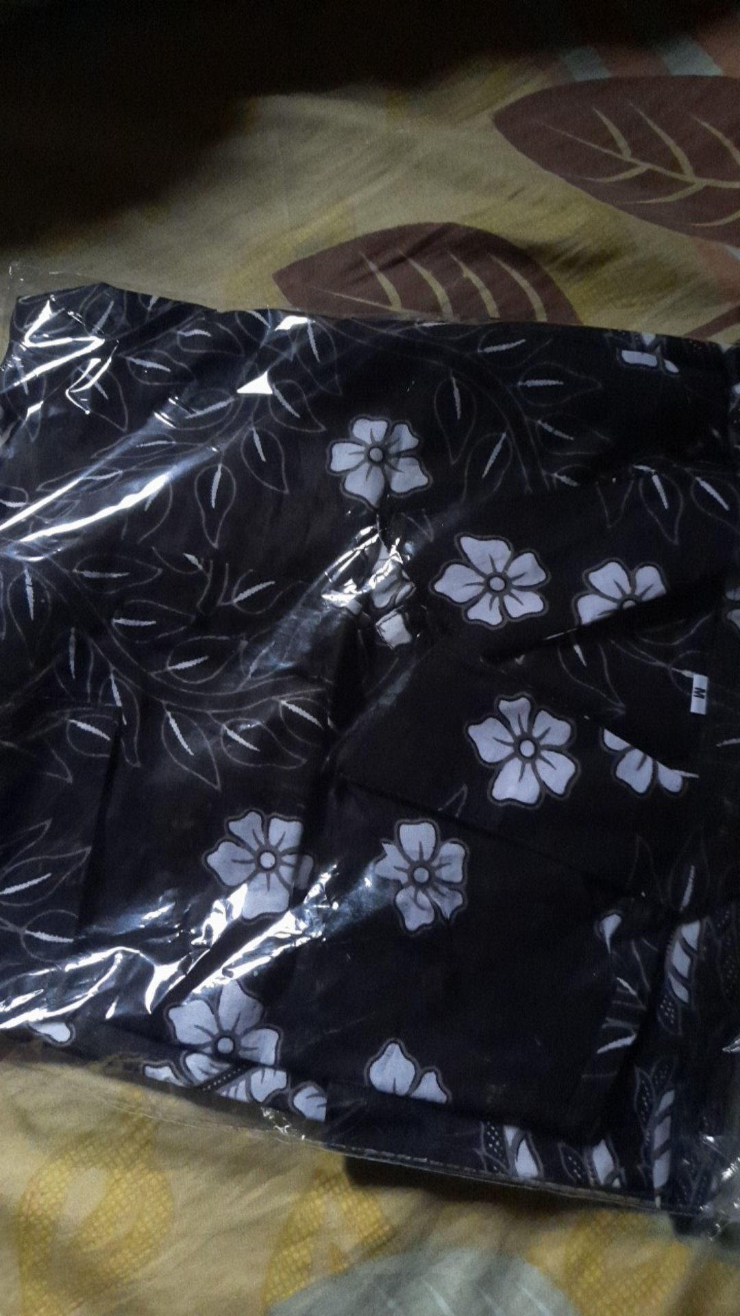 Kemeja Batik Pria Dewasa Lengan Pendek Hem Batik Pekalongan Seragam Kantor