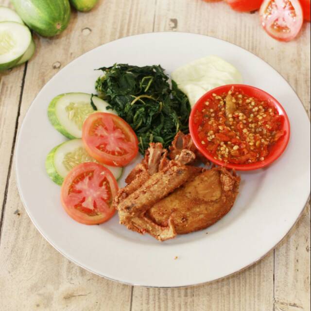 

Ayam Empuk Siap Makan Bukit Mas