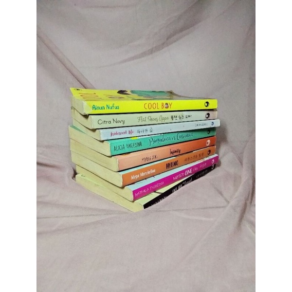 PRELOVED Novel Indonesia Wattpad Korea Teenlit Remaja Romance Original Gramedia Grasindo
