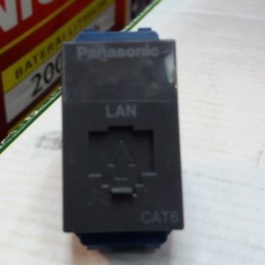 Panasonic Outlet Data Cat 6 WEJ 24886 (Putih) / WEJ 24886H (Hitam)