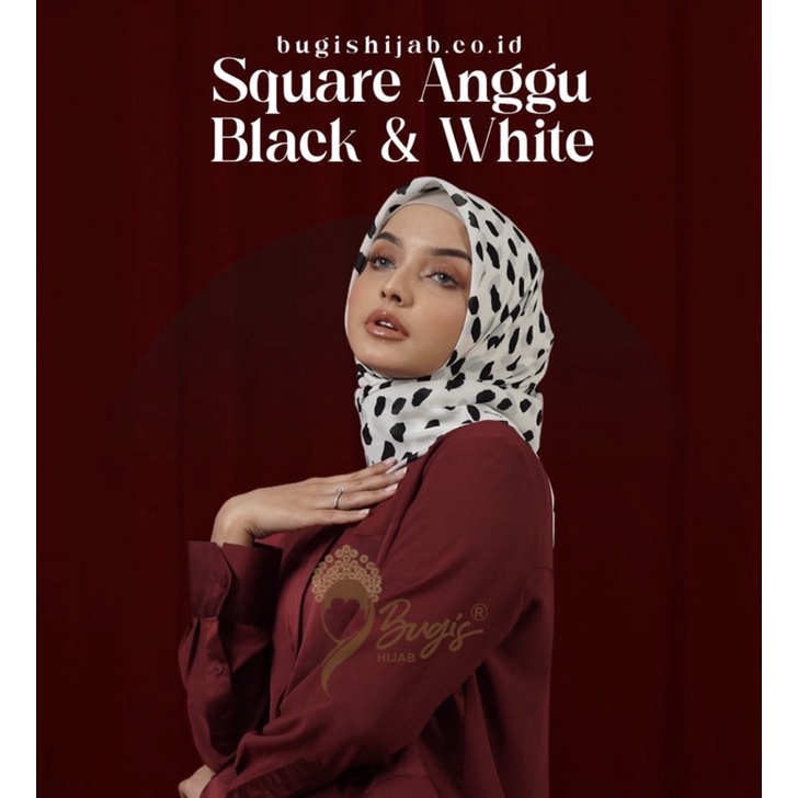 HIJAB SEGIEMPAT SERIES BLACK AND WHITE BUGIS HIJAB