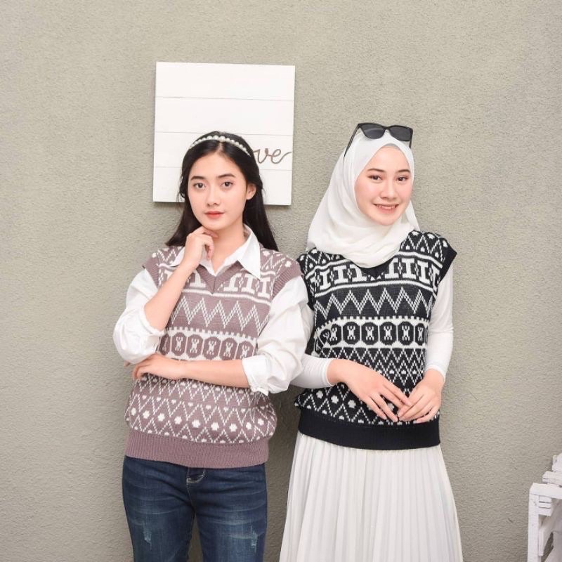 Monaco Vest / Rompi Rajut Wanit / Rompi Korea