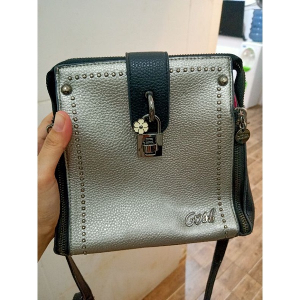 Preloved Tas Gosh tas selempang Sling bag