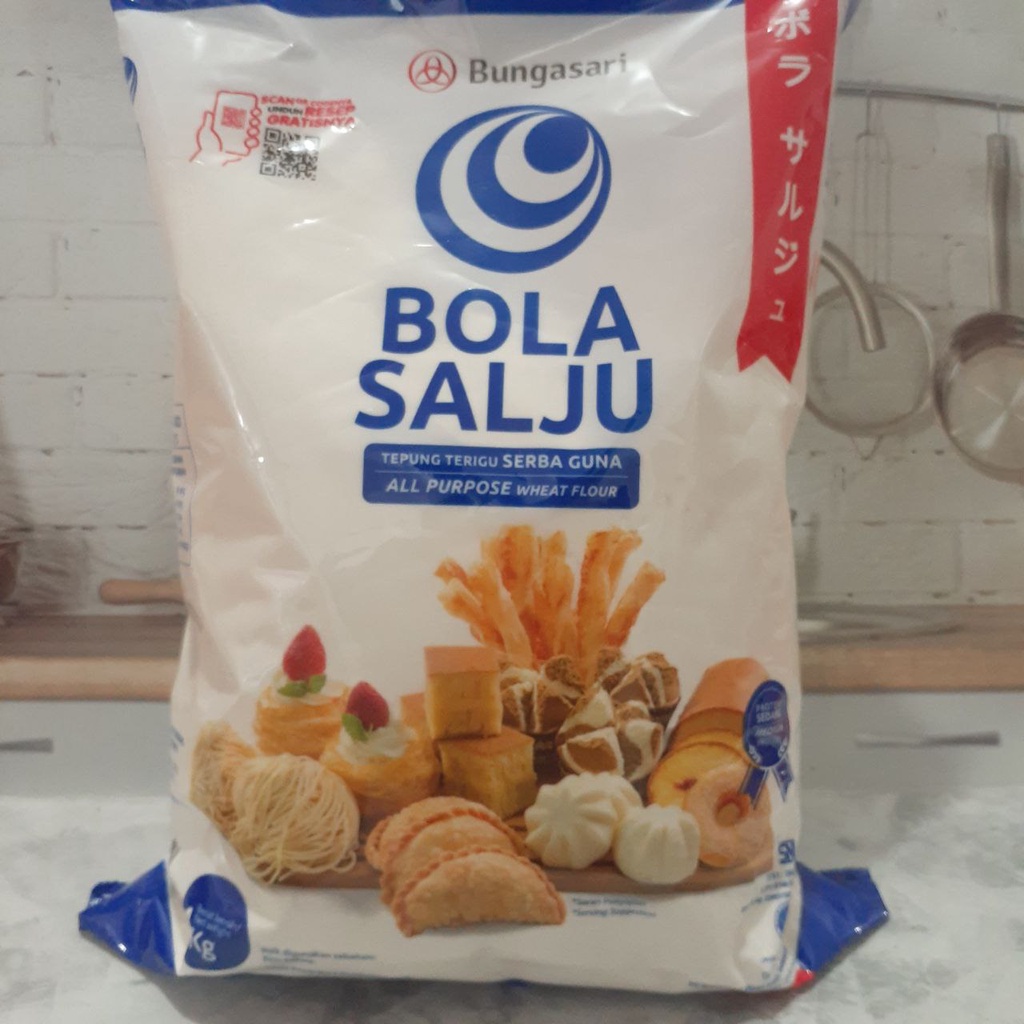 

Tepung Terigu Bola Salju kemasan 1kg