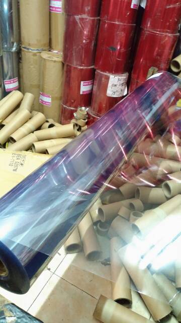 

Sale Plastik mika meteran rigid tebal 0.50mm x 140 cm pembungkus souvenir dan seserahan