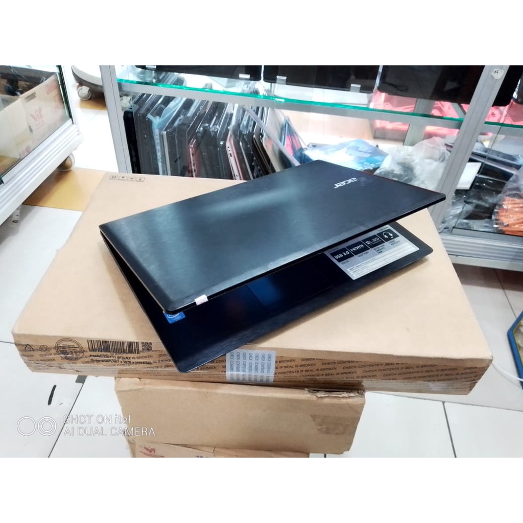 LAPTOP LEPTOP ACER  RAM 4GB HDD 500GB 14 INC GENERASI BARU WINDOWS10  SIAP PAKAI