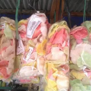  Kerupuk  melarat khas  Cirebon  Shopee Indonesia