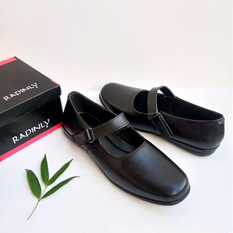 Sepatu Pantofel Wanita Kulit Flat Shoes